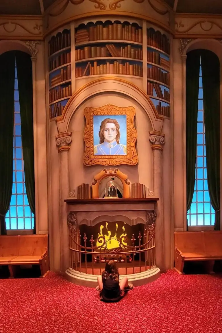 The Beast's Library in the Sorcerer's Workshop attraction