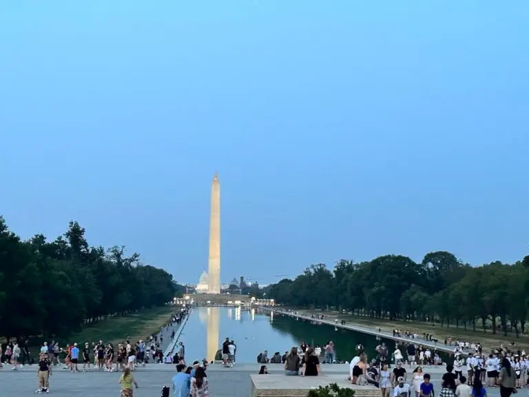 reflecting-pond-evening