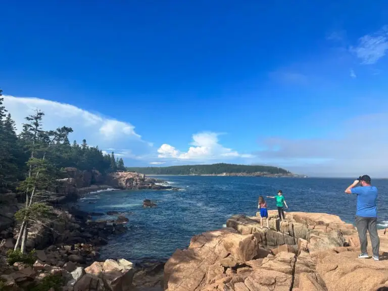 coast-near-thunder-hole