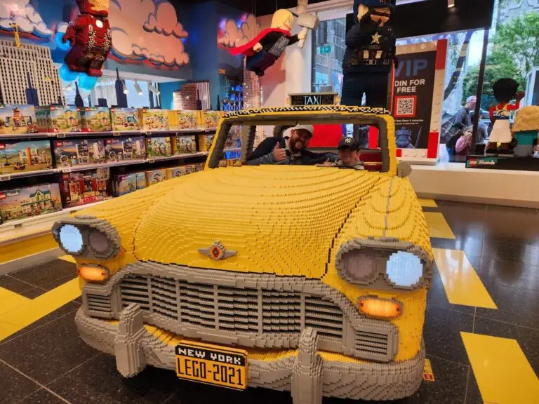 LEGO Store