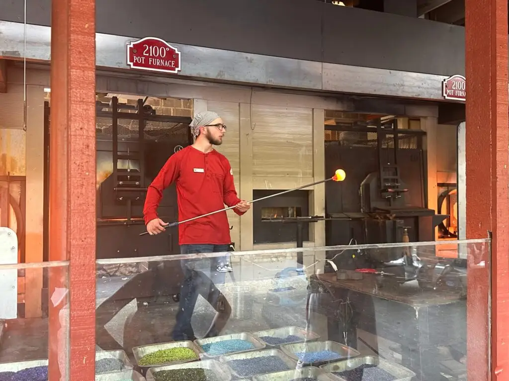 Glass Blowing artist