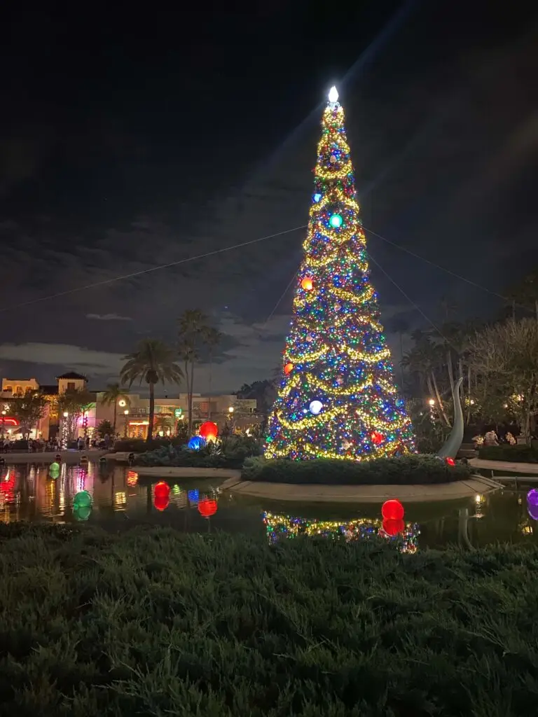 The park is decorated beautifully at Christmas!