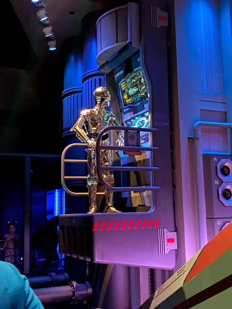 See C3PO in the Star Tours queue