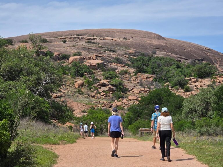The start of the Summit Trail at Enchanted Rock State Park