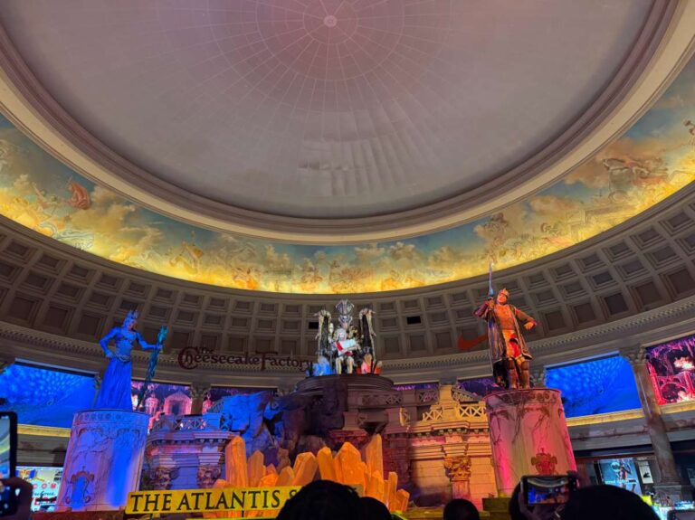 The Atlantis show at The Forum